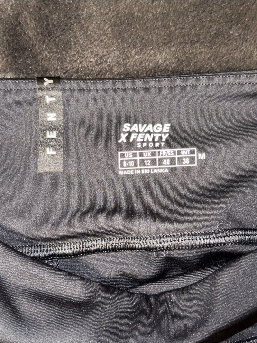 Savage X Fenty Fierce Black Active Leggings & Sports Bra Set - Picture 2 of 5
